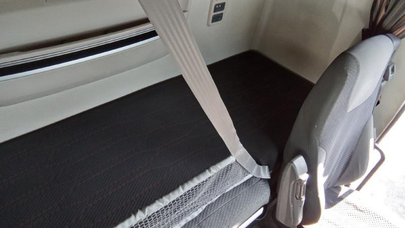 DAF XF 480 FT 4X2 LOW DECK null