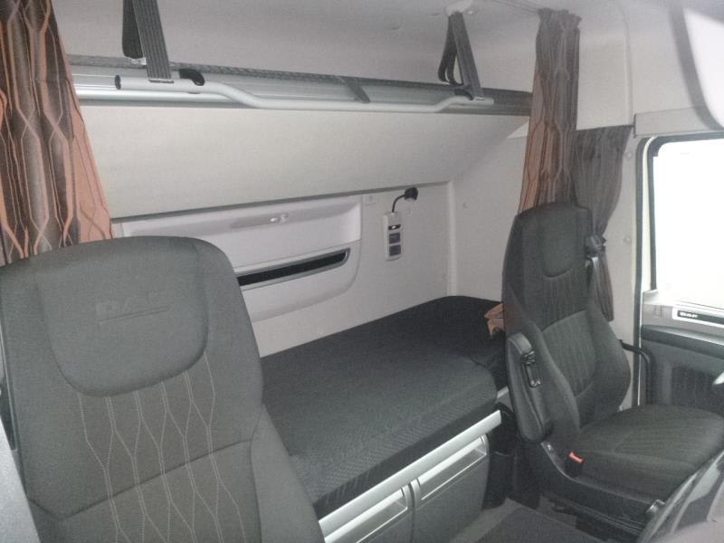 DAF XF 480 FTP 6X2 P null