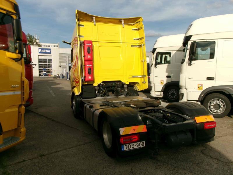 DAF XFn 480 FT 4X2 LOW DECK null