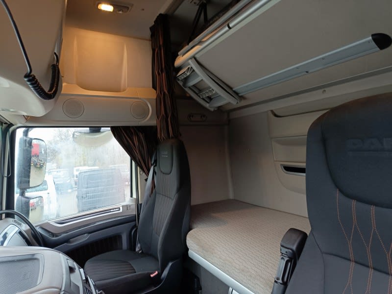 DAF XF 480 FT 4X2 LOW DECK null