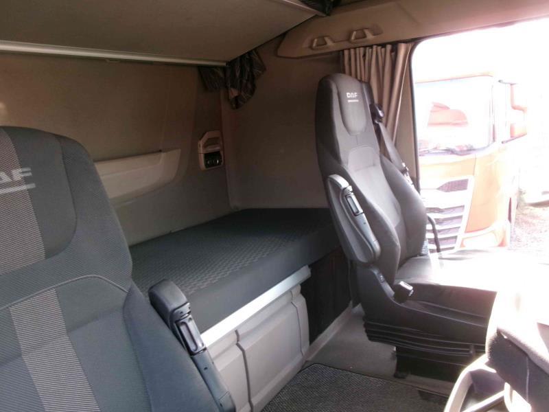 DAF XG 480 FT 4X2 LOW DECK null