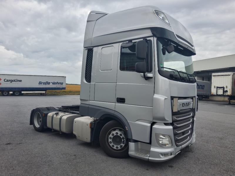 DAF XF 480 FT 4X2 LOW DECK null