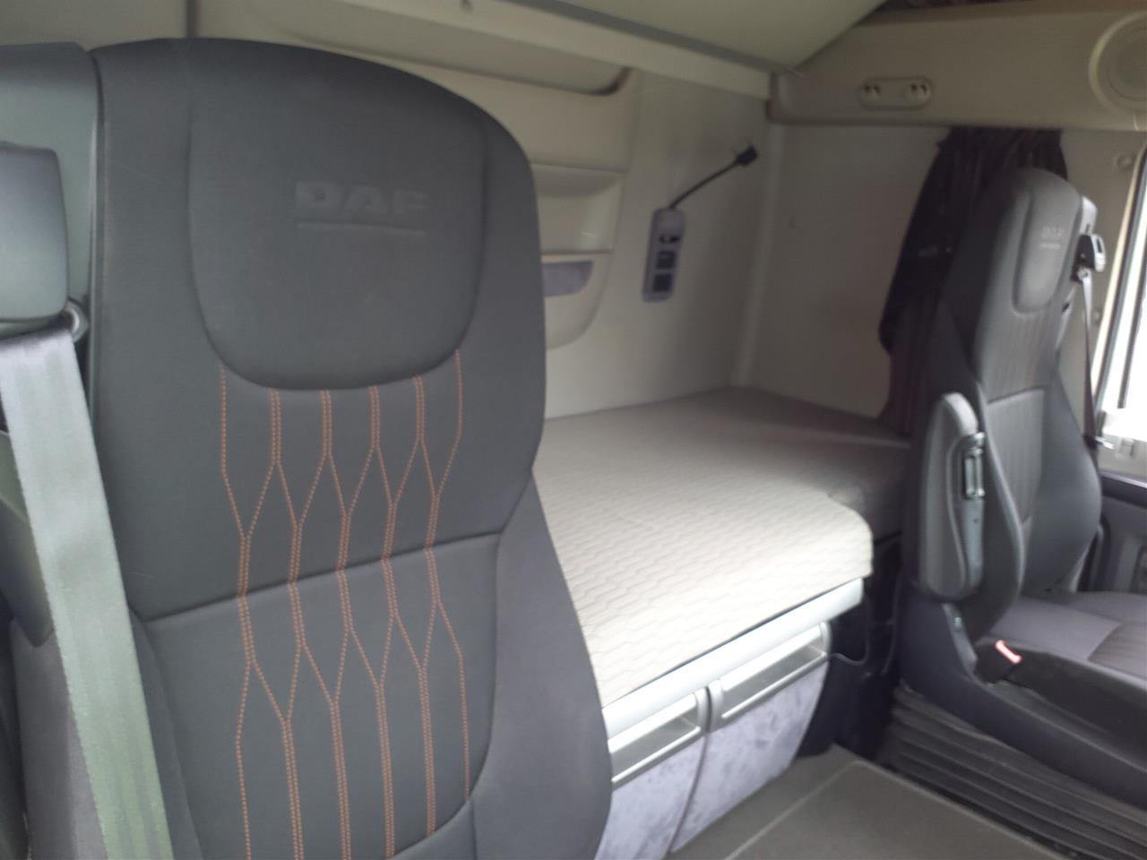 DAF XF 530 FT 4X2 null