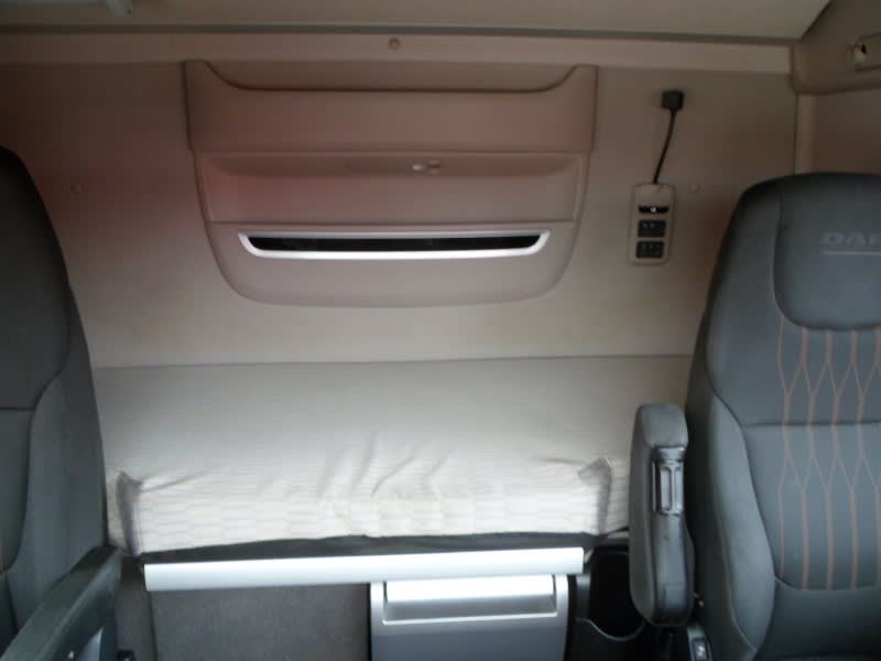 DAF XF 480 FT 4X2 LOW DECK null