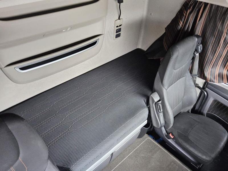 DAF XF 480 FT 4X2 LOW DECK null