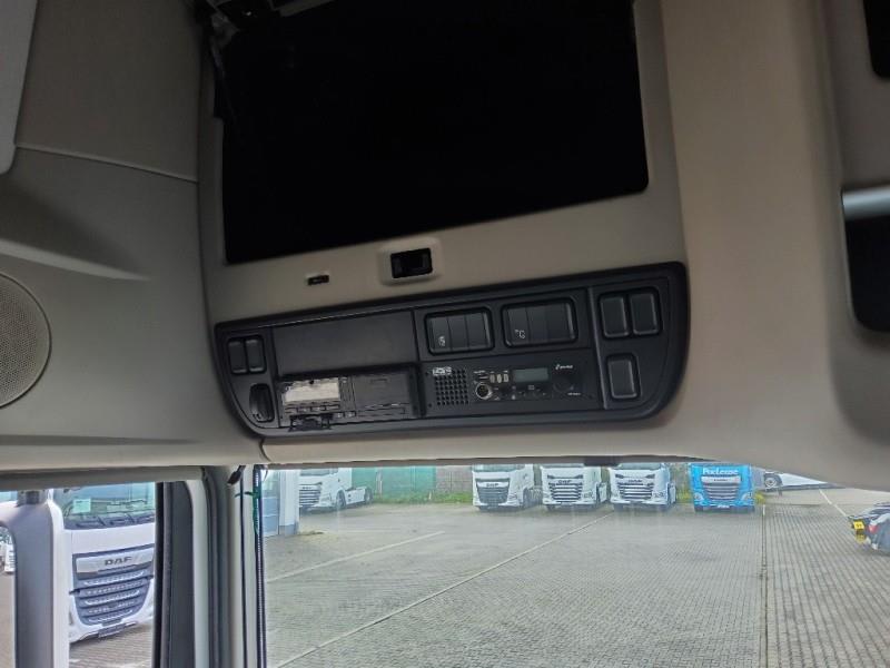 DAF XF 480 FT 4X2 LOW DECK null