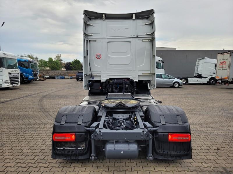 DAF XG 480 FT 4X2 LOW DECK null