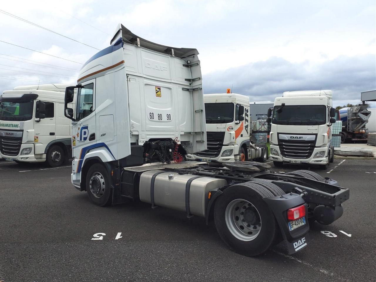 DAF XFn 530 FT 4X2 null