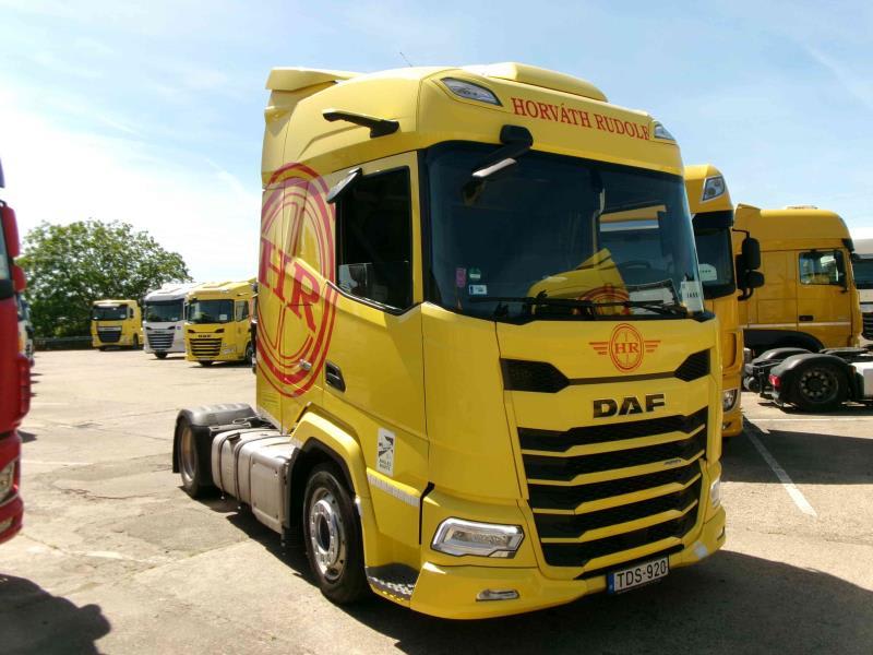 DAF XFn 480 FT 4X2 LOW DECK null