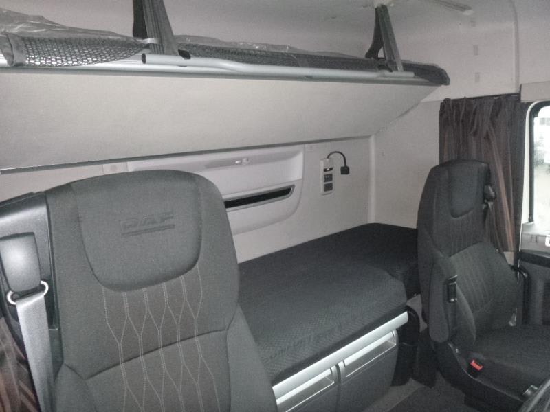 DAF XF 480 FTP 6X2 P null