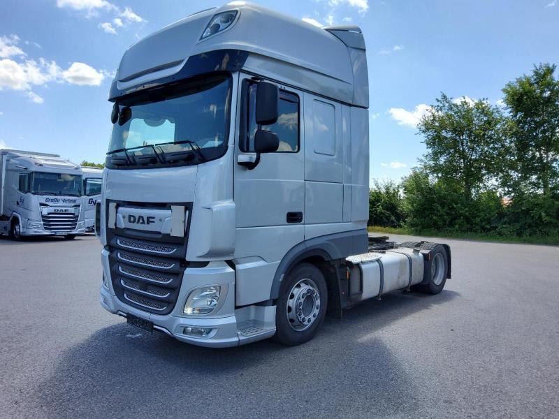 DAF XF 480 FT 4X2 LOW DECK Fotos kommen bald