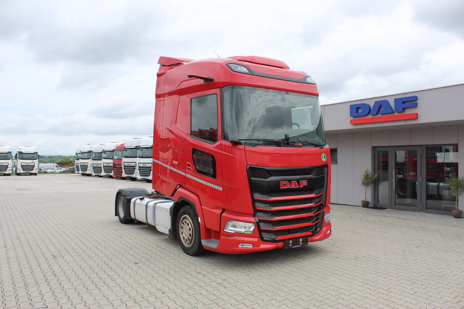 DAF XG 480 FT 4X2 LOW DECK null