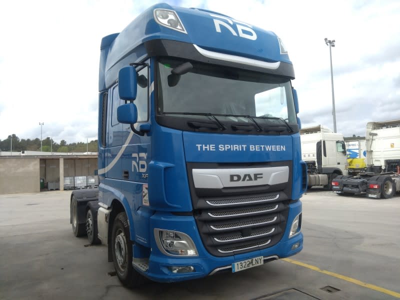 DAF XF 480 FTP 6X2 P null
