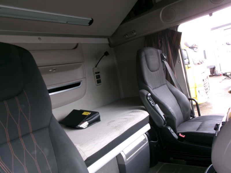 DAF XF 480 FT 4X2 LOW DECK null