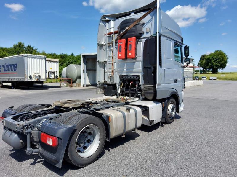 DAF XF 480 FT 4X2 LOW DECK null