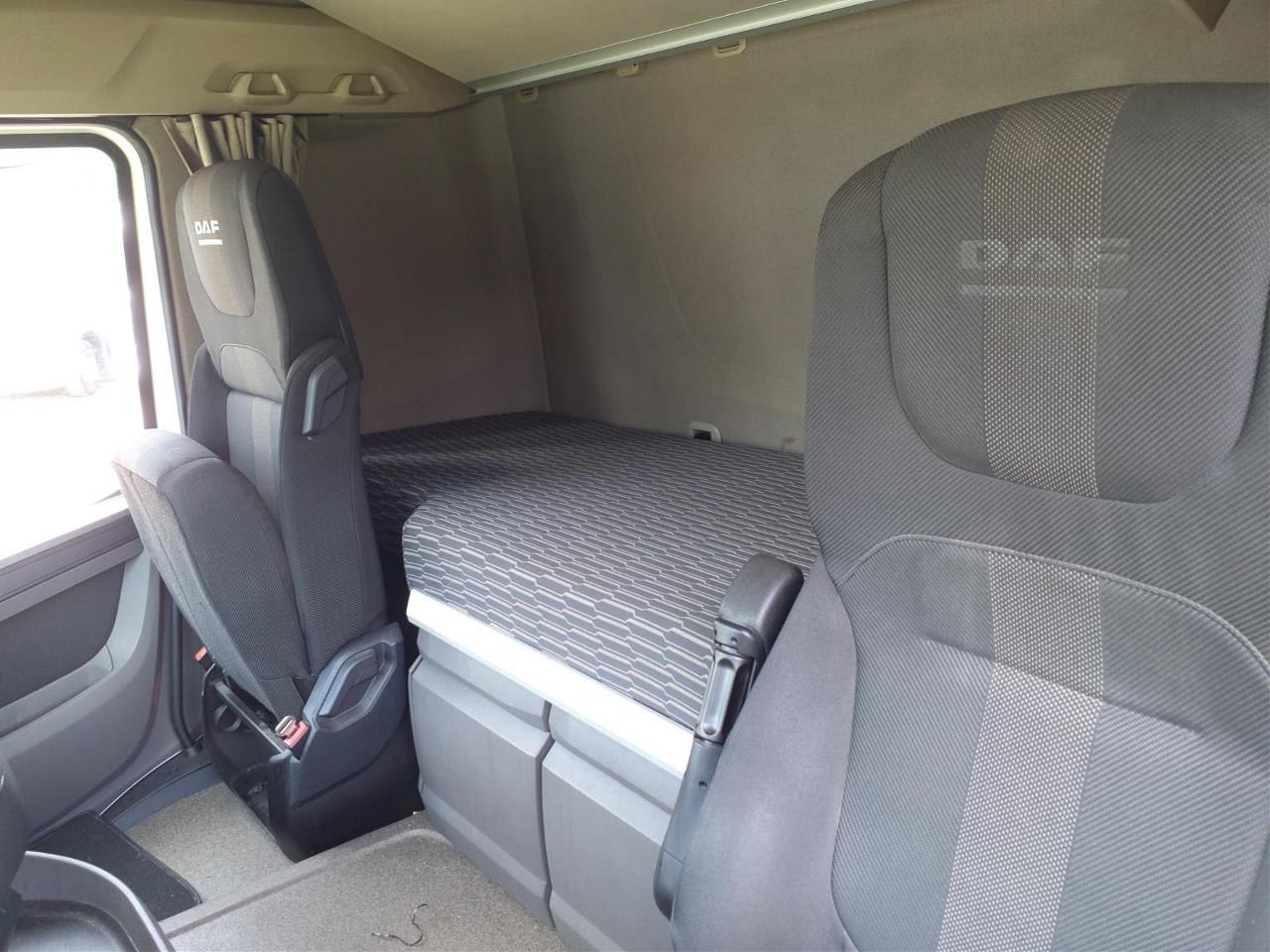 DAF XFn 480 FT 4X2 null