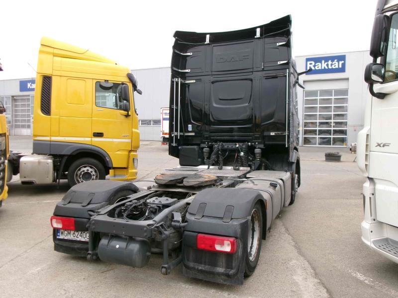 DAF XFn 480 FT 4X2 LOW DECK null