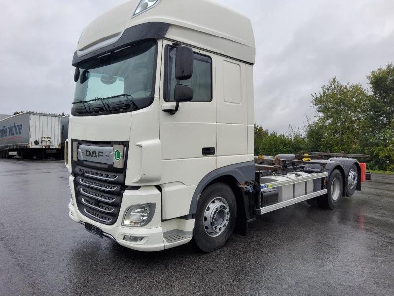 DAF XF 480 FAN 6X2 N Des photos à venir bientôt