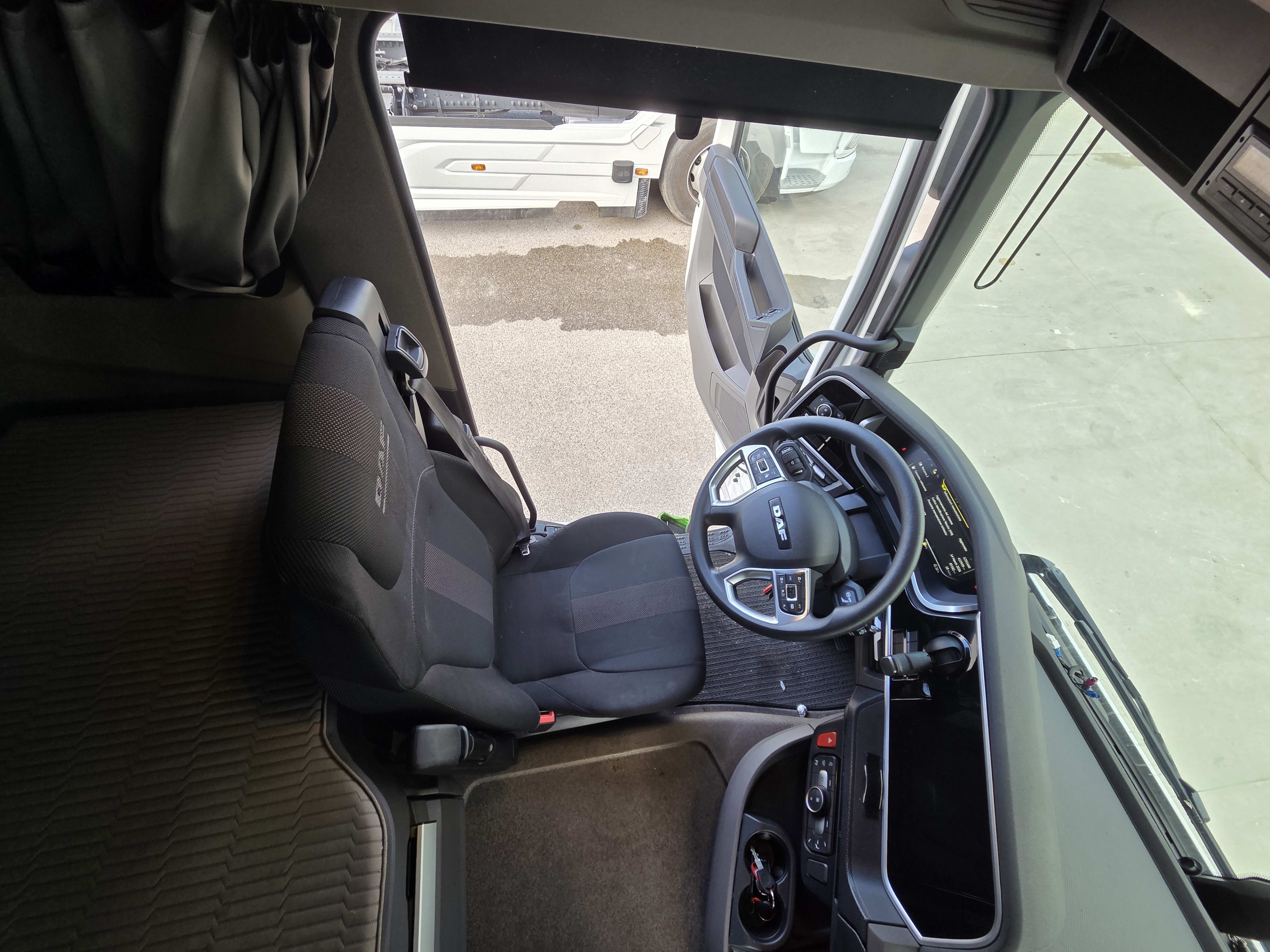 DAF XFn 480 FT 4X2 null