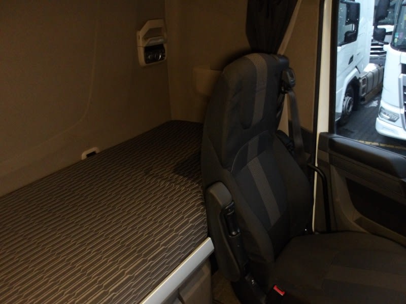 DAF XFn 480 FT 4X2 null