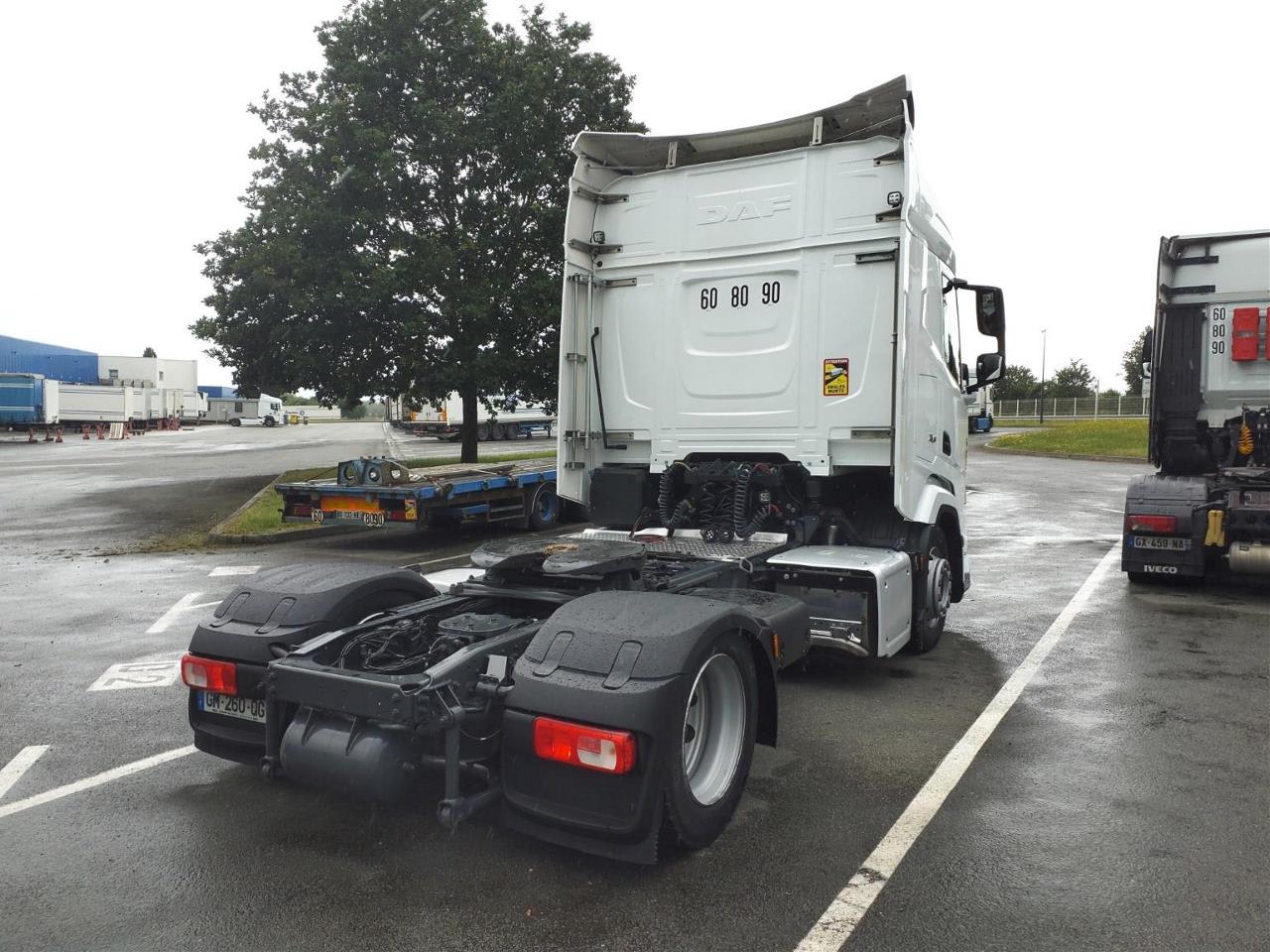 DAF XFn 480 FT 4X2 LOW DECK null