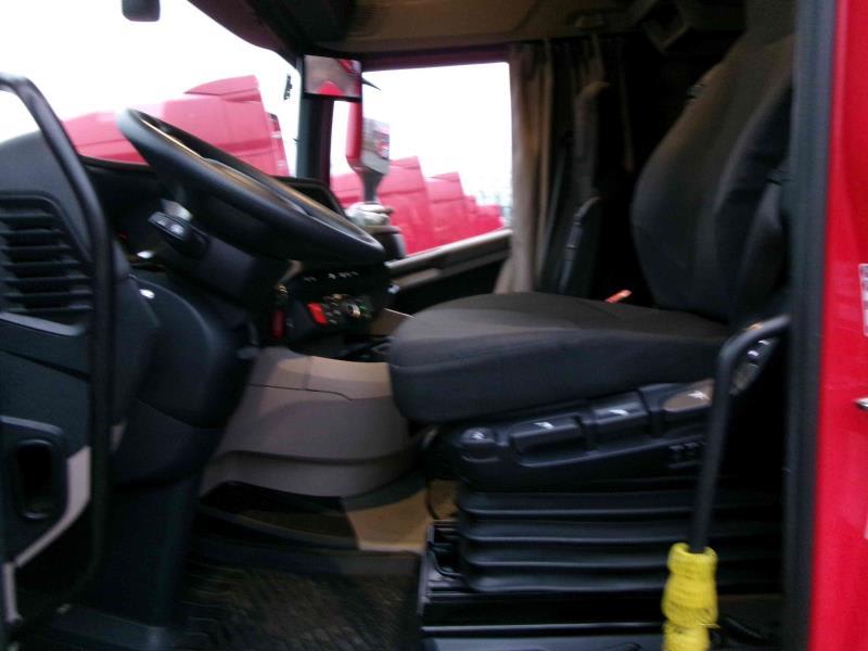 DAF XG 480 FT 4X2 LOW DECK null