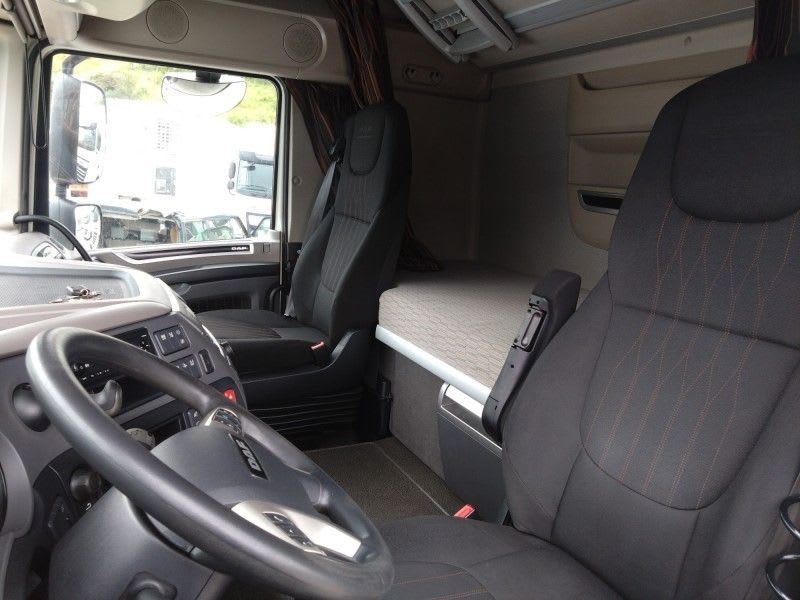 DAF XF 480 FT 4X2 null