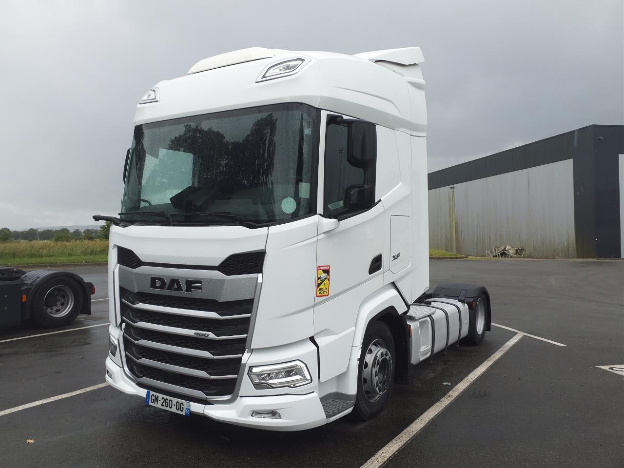 DAF XFn 480 FT 4X2 LOW DECK null