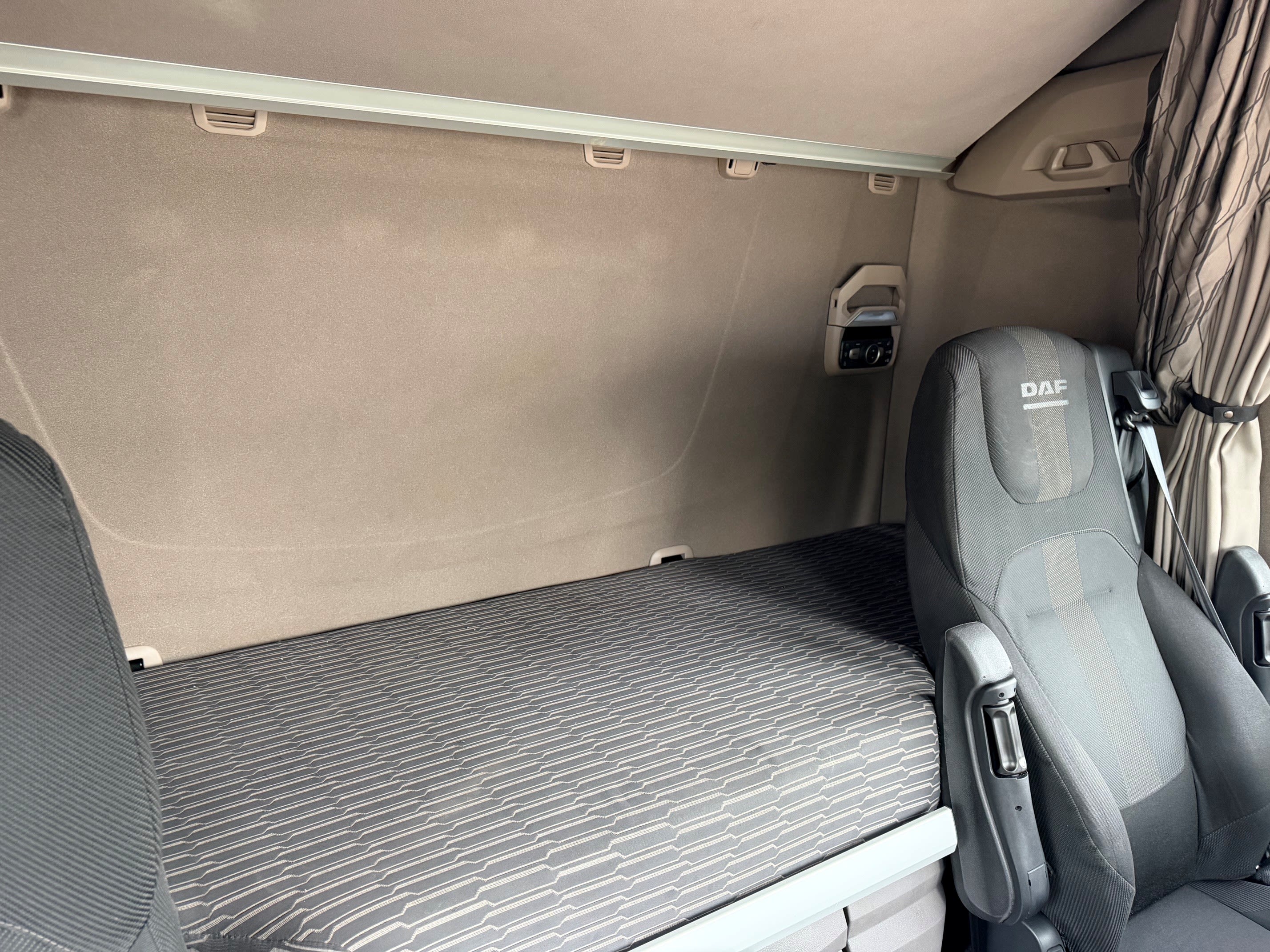 DAF XFn 480 FT 4X2 null