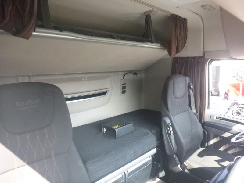 DAF XF 480 FTP 6X2 P null