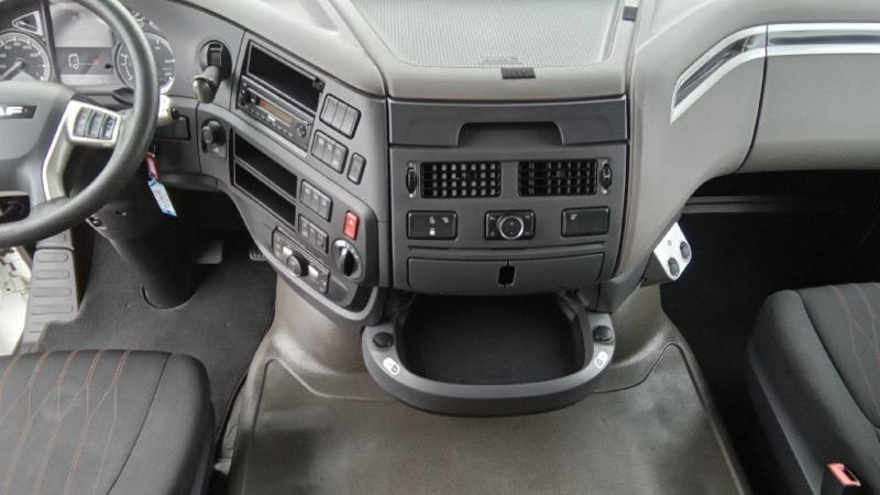 DAF XF 480 FT 4X2 LOW DECK null