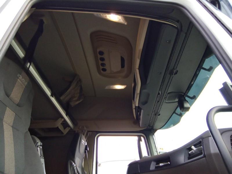 DAF XG 480 FT 4X2 LOW DECK null