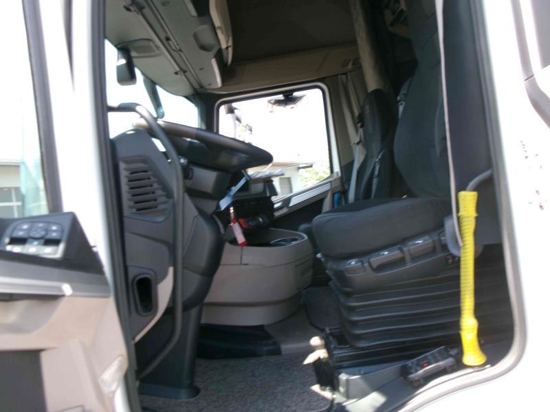 DAF XG+ 530 FT 4X2 null