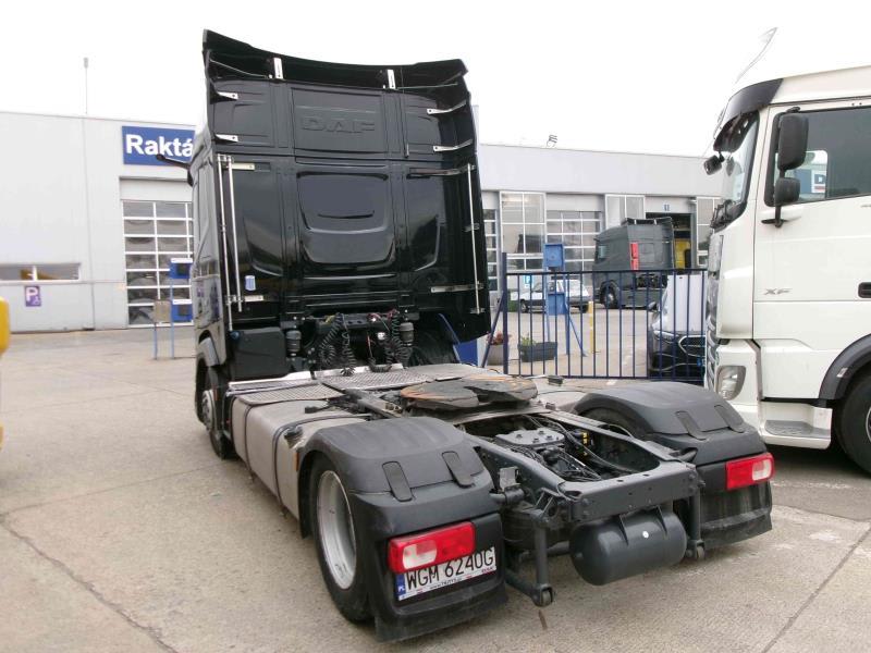 DAF XFn 480 FT 4X2 LOW DECK null
