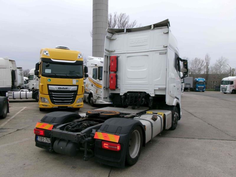 DAF XG+ 530 FT 4X2 LOW DECK null
