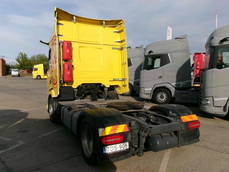DAF XFn 480 FT 4X2 LOW DECK null
