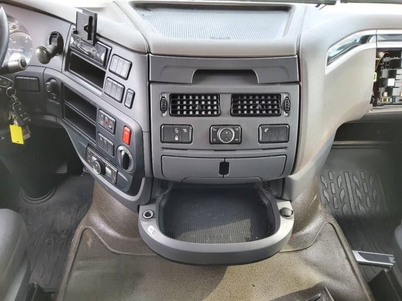 DAF XF 480 FAN 6X2 N null