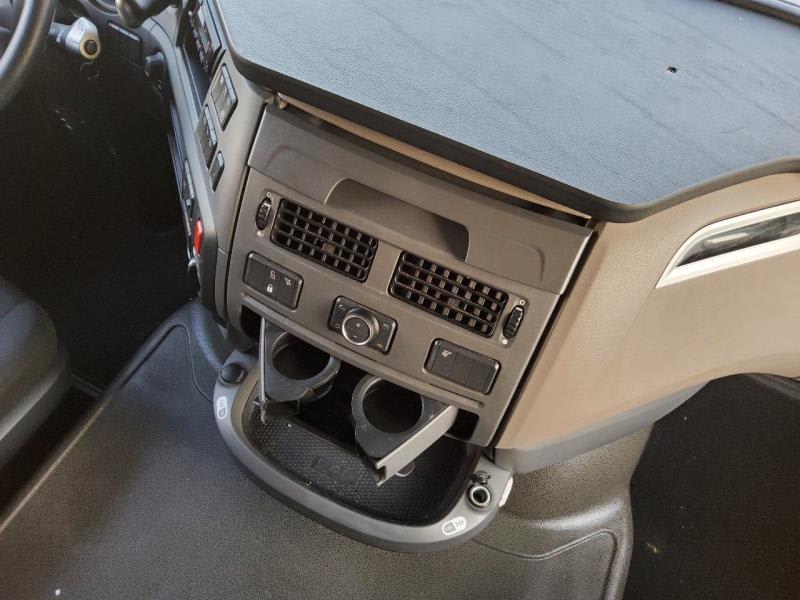 DAF XF 480 FAN 6X2 N null