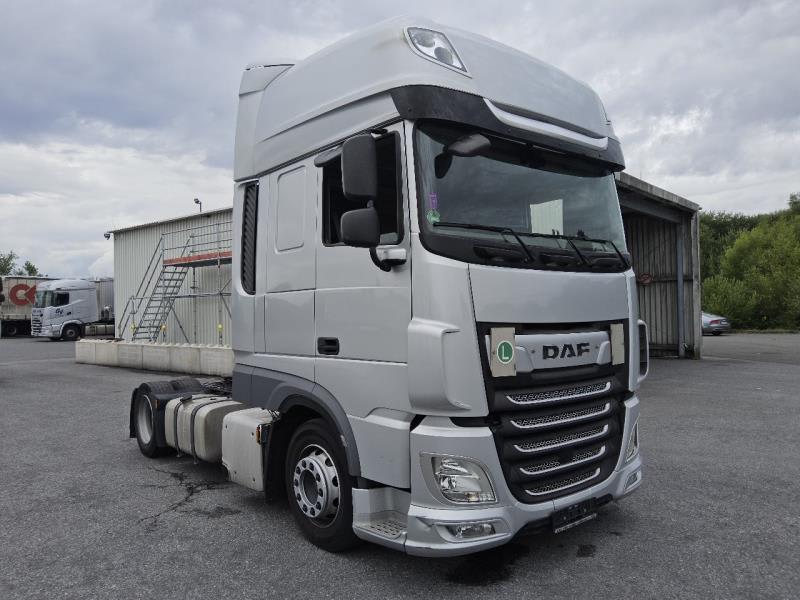 DAF XF 480 FT 4X2 LOW DECK null