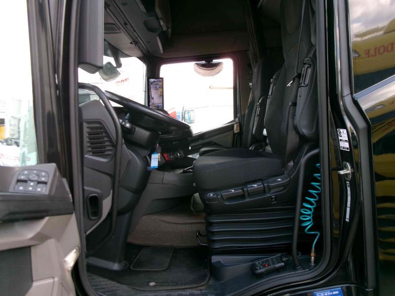 DAF XFn 480 FT 4X2 LOW DECK null