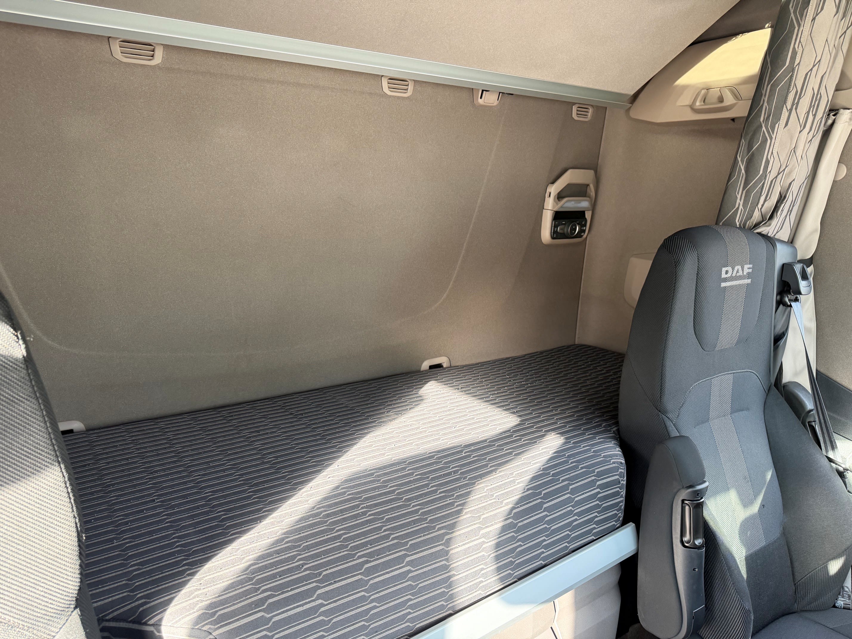DAF XFn 480 FT 4X2 null