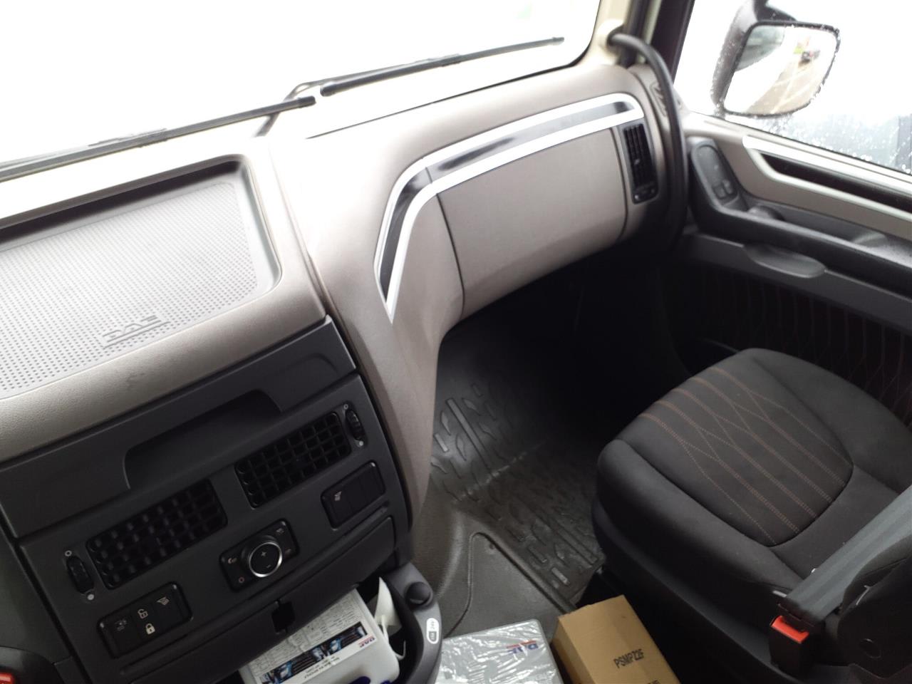 DAF XF 480 FT 4X2 null