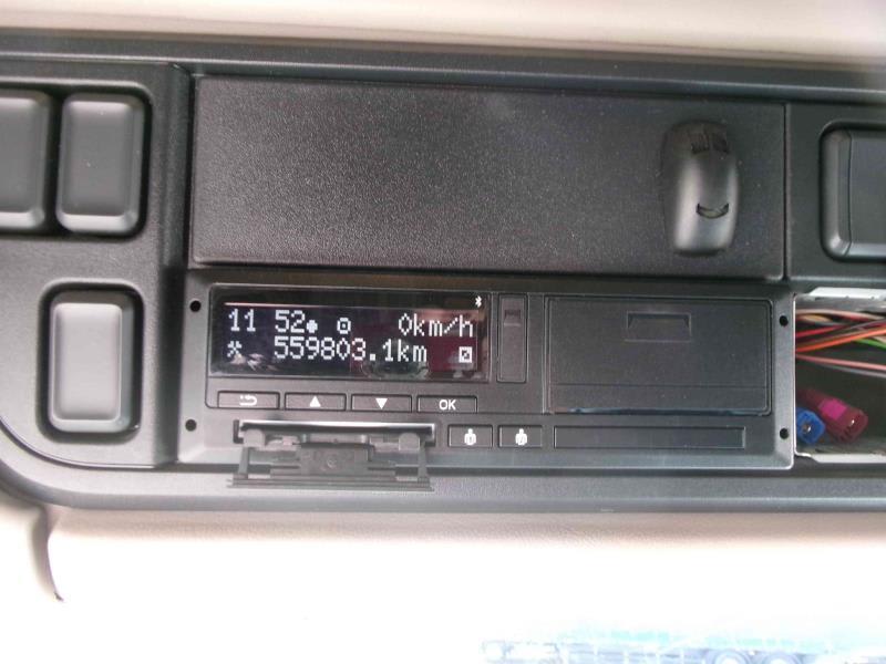 DAF XF 480 FT 4X2 LOW DECK null