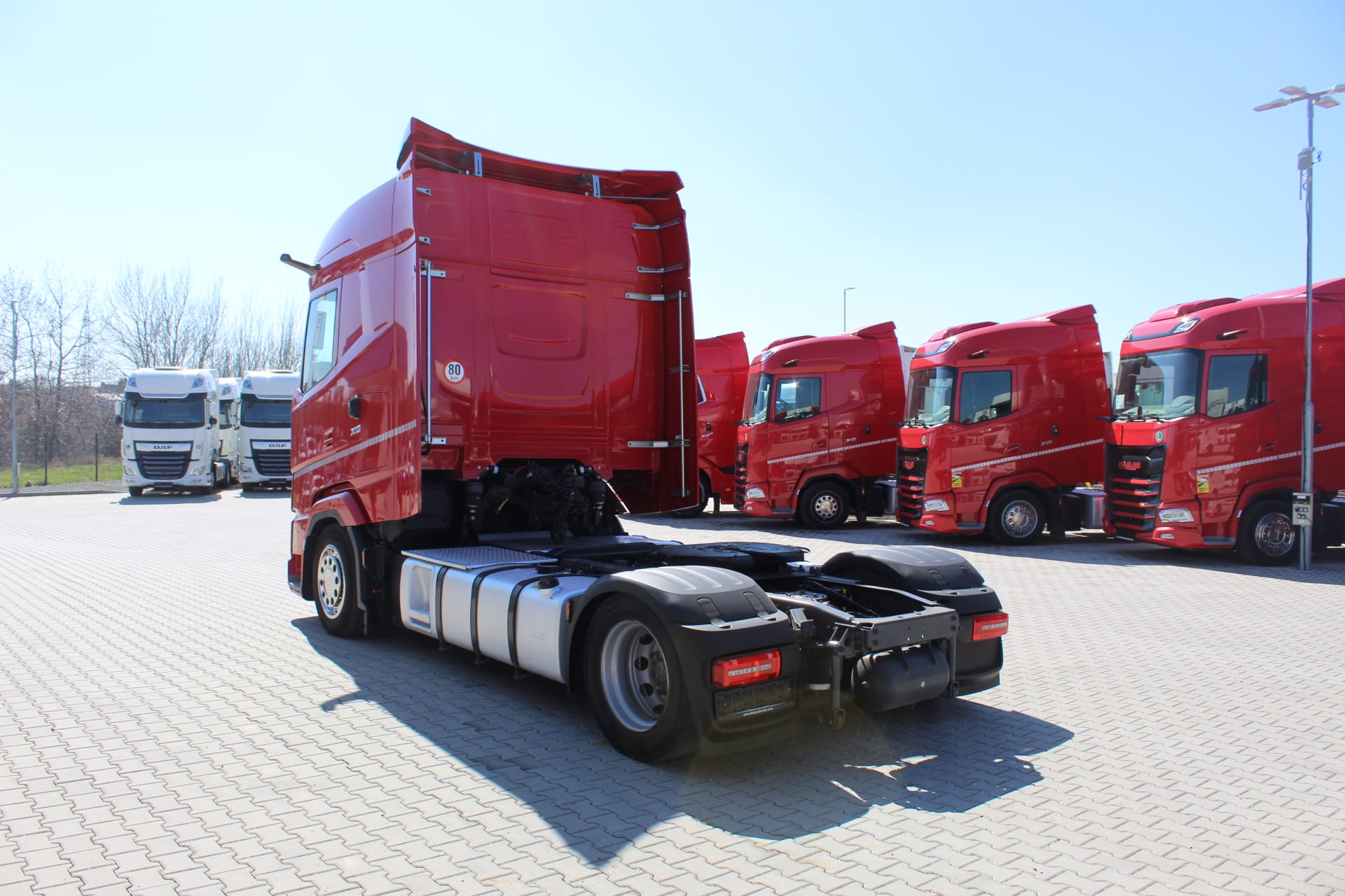 DAF XG 480 FT 4X2 LOW DECK null