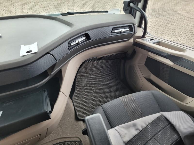 DAF XG 480 FT 4X2 LOW DECK null