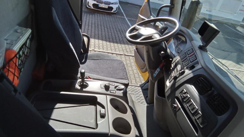 DAF LF 320 FA 4X2 null