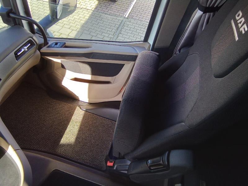 DAF XG 480 FT 4X2 LOW DECK null