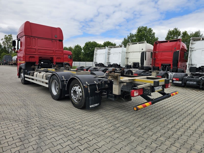 DAF XF 480 FAR 6X2 R null