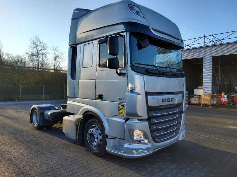 DAF XF 480 FT 4X2 LOW DECK null