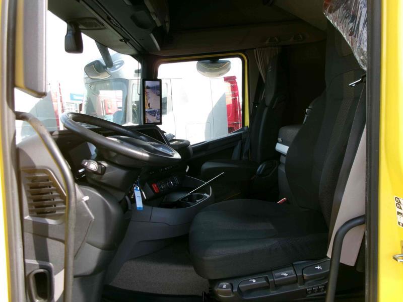 DAF XFn 480 FT 4X2 LOW DECK null